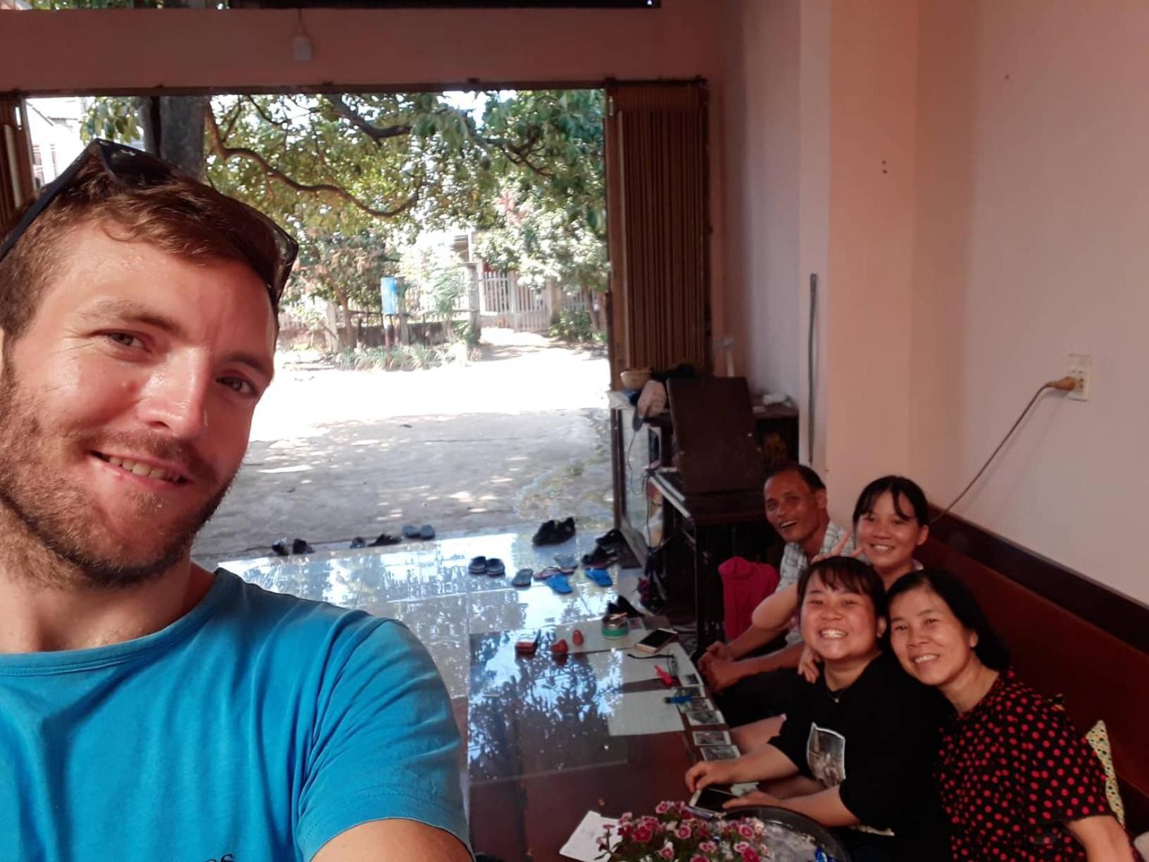 Happy Homestay Буон Ма Туот Екстериор снимка